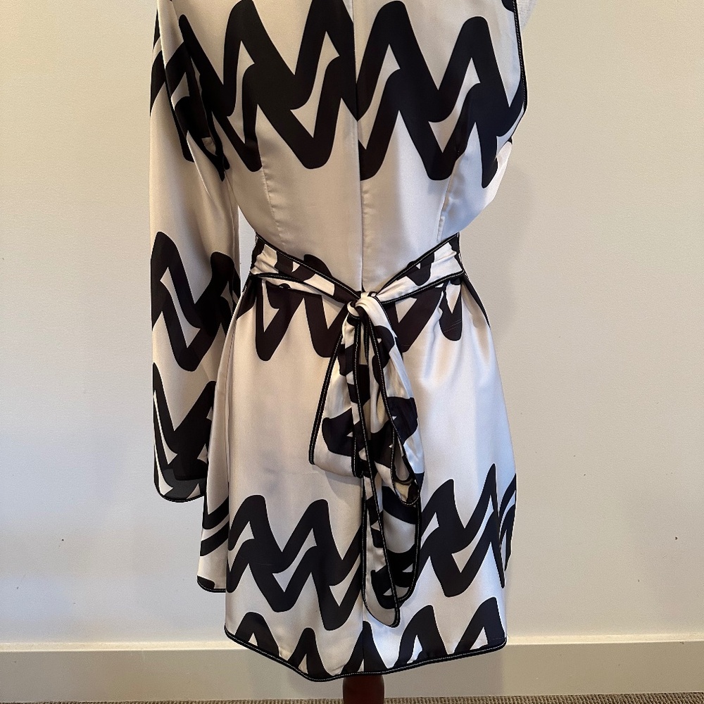 Alexis Elina Dress | Size M - Picture 8 of 16